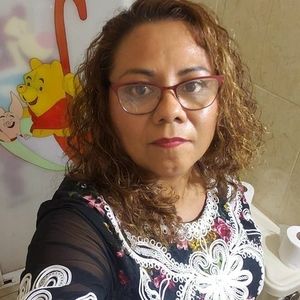 Meet your Posher, Alexandra